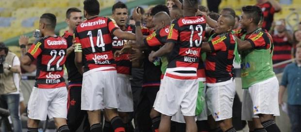 Flamengo x Vitória: duelo será no Espírito Santo Flamengo x Vitória: duelo será no Espírito Santo