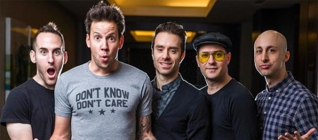 Simple Plan virá ao Brasil em dezembro (Divulgação/Internet) Simple Plan virá ao Brasil em dezembro (Divulgação/Internet)