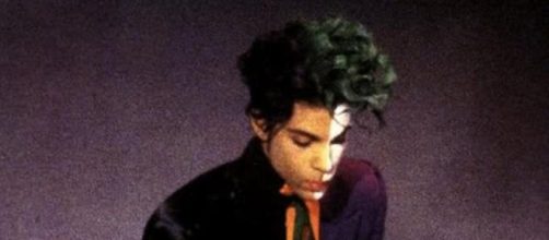 Il cantante americano Prince scomparso da poco