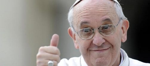 Papa Francesco con un 'Motu proprio' inasprisce le pene per gli alti prelati negligenti sui casi di abusi sessuali