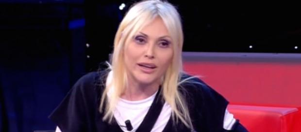 Anna Oxa, giuidice di Amici 2016 Anna Oxa, giuidice di Amici 2016
