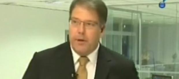 Apresentador Luciano Faccioli perde espaço na TV Apresentador Luciano Faccioli perde espaço na TV