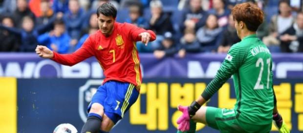 Cavani aide Morata, il reste ou pas ? Cavani aide Morata, il reste ou pas ?