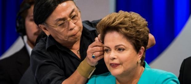 Celso Kamura e Dilma Rousseff - Foto/Divulgação Celso Kamura e Dilma Rousseff - Foto/Divulgação