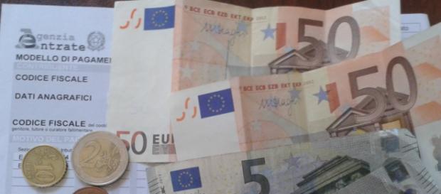 Tasi e Imu, modello per il versamento e banconote Tasi e Imu, modello per il versamento e banconote