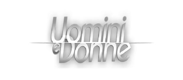 Uomini e Donne: Andrea e Giulia sempre insieme, ma qualcosa non convince Uomini e Donne: Andrea e Giulia sempre insieme, ma qualcosa non convince