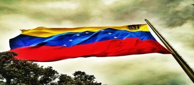 Venezuela vive colapso económico e social Venezuela vive colapso económico e social