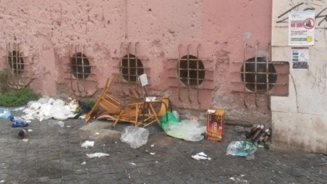 Degrado e criminalit&agrave; abbracciano le periferie.