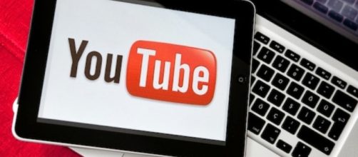 Molti artisti accusano Youtube di sottopagarli e chiedono aiuto alla Commissione Europea