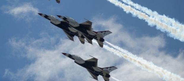 Aviația SUA a atacat un convoi de luptători ISIS care fugeau din Fallujah Aviația SUA a atacat un convoi de luptători ISIS care fugeau din Fallujah