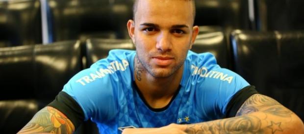 Luan pode se transferir para futebol inglês Luan pode se transferir para futebol inglês