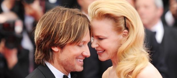 Nicole Kidman and Keith Urban's red carpet PDA - celebfresh.co.uk Nicole Kidman and Keith Urban's red carpet PDA - celebfresh.co.uk