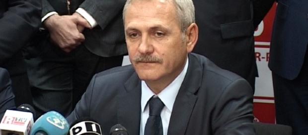 Să fie democrație sau dictatură? Să fie democrație sau dictatură?