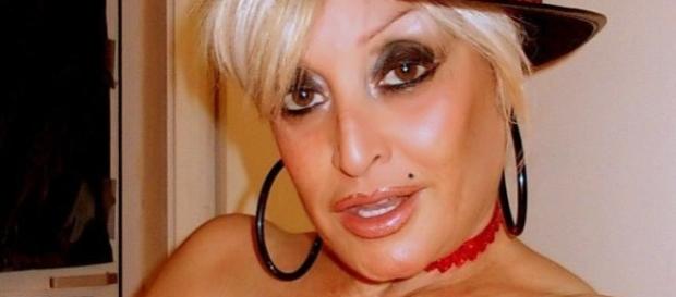 Aramís Fuster se ofrece como ‘Dominatrix’ y ‘Escort’ en internet Aramís Fuster se ofrece como ‘Dominatrix’ y ‘Escort’ en internet