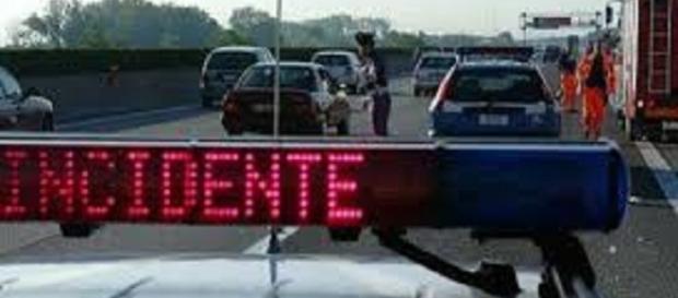Calabria: incidente mortale nel cosentino Calabria: incidente mortale nel cosentino
