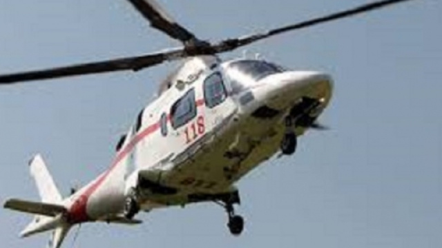 Calabria: giovane cade dal balcone