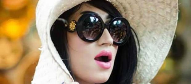 Qandeel Baloch in Big Boss 10 (Twitter) Qandeel Baloch in Big Boss 10 (Twitter)