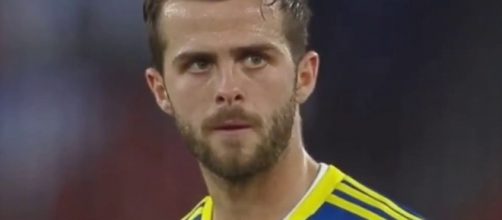 Miralem Pjanic, centrocampista bosniaco in procinto di arrivare alla corte di Allegri