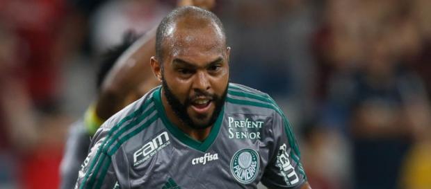Alecsandro: exame dá positivo para doping Alecsandro: exame dá positivo para doping