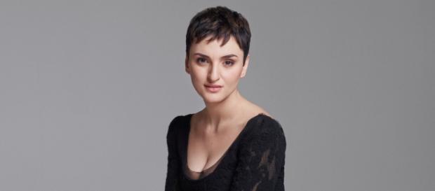 Arisa si sfoga su facebook per l'esclusione dai Wind Music Awards Arisa si sfoga su facebook per l'esclusione dai Wind Music Awards
