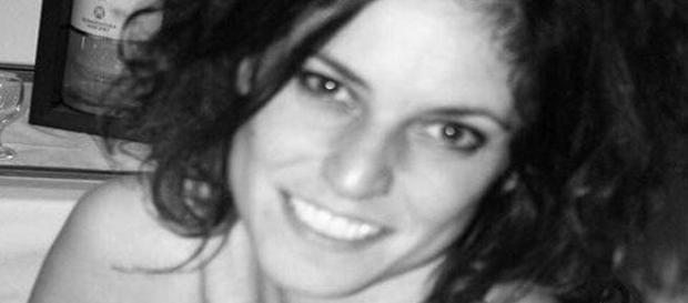 Immagine tratta dal profilo facebook di Carlotta Benusiglio, 37 anni, trovata impiccata a Milano. Immagine tratta dal profilo facebook di Carlotta Benusiglio, 37 anni, trovata impiccata a Milano.