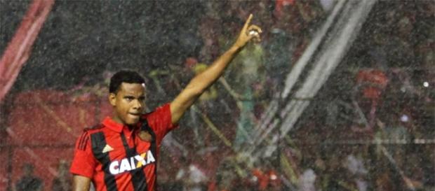 Jogador não poupou elogios ao técnico Oswaldo de Oliveira Jogador não poupou elogios ao técnico Oswaldo de Oliveira