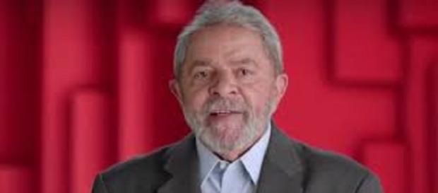 Mesmo em crise, Lula é nome forte para presidente 2018 Mesmo em crise, Lula é nome forte para presidente 2018