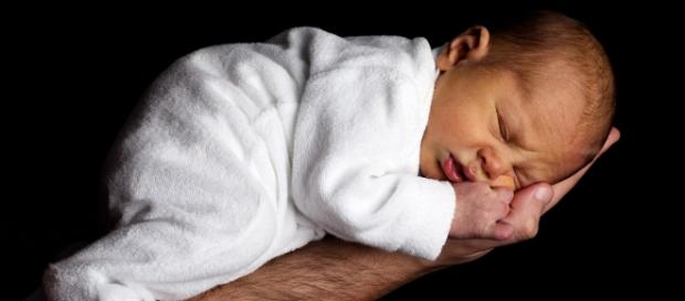 Parte il bonus famiglia 2016 in Lombardia, 150 euro al mese per ogni figlio. Parte il bonus famiglia 2016 in Lombardia, 150 euro al mese per ogni figlio.