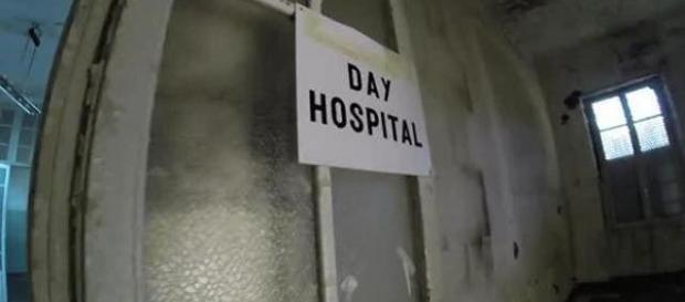 Ospedale Forlanini di Roma, da tempo abbandonato al degrado. (Foto: "Corriere.it) Ospedale Forlanini di Roma, da tempo abbandonato al degrado. (Foto: "Corriere.it)