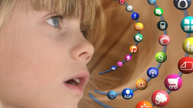 I Social codificano il linguaggio umano e la sua naturale originalit&agrave;