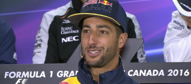 Daniel Ricciardo espera desta vez perfeição nos pitstops para voltar a brigar pela vitória Daniel Ricciardo espera desta vez perfeição nos pitstops para voltar a brigar pela vitória
