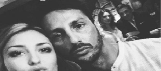 Fabrizio Corona e Karin Bonucci: la foto della discordia Fabrizio Corona e Karin Bonucci: la foto della discordia
