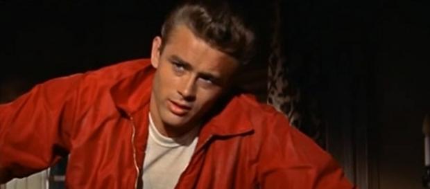 James Dean foi o astro de Juventude Transviada, nos anos 1950. (Reprodução) James Dean foi o astro de Juventude Transviada, nos anos 1950. (Reprodução)