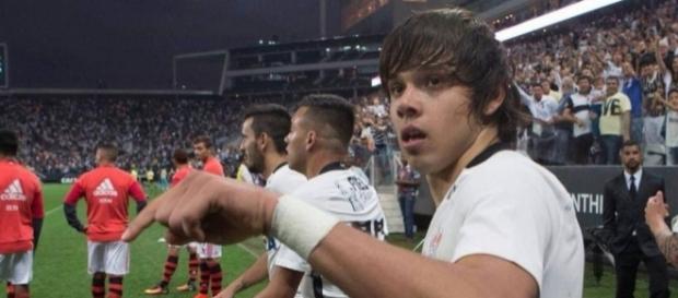 Romero faz dois no Flamengo na Arena Romero faz dois no Flamengo na Arena