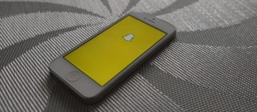 Immagini e video 'bollenti' su Snapchat: 14enne intenta causa.