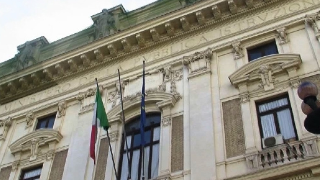 Ultime notizie scuola, domenica 10 luglio 2016: chiamata diretta docenti