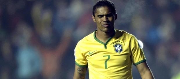 Douglas Costa não participará dos Jogos Olímpicos. Douglas Costa não participará dos Jogos Olímpicos.