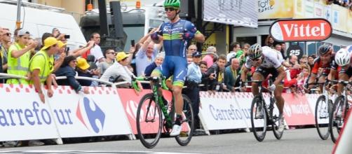 El australiano Michael Matthews superó a Peter Sagan y logró su primera victoria en el Tour de France