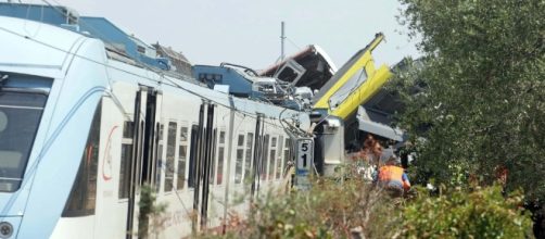 Puglia, scontro fra treni nel Barese: sale a 27 il numero delle ... - ilfattoquotidiano.it