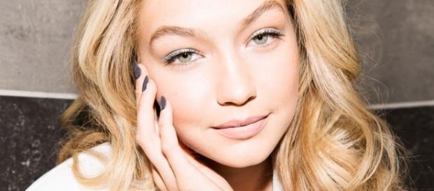 Gigi Hadid Goes Out - Into The Gloss | Into The Gloss - intothegloss.com Gigi Hadid Goes Out - Into The Gloss | Into The Gloss - intothegloss.com