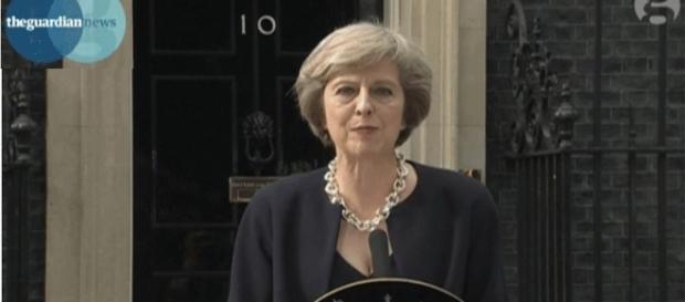 Theresa May devant le 10 Downing Street Theresa May devant le 10 Downing Street