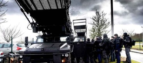 A più di otto mesi dall'attentato al Bataclan, le polemiche delle forze speciali francesi