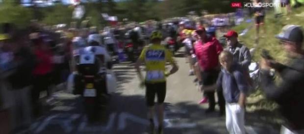 Christopher Froome à pied - Eurosport 1 Christopher Froome à pied - Eurosport 1
