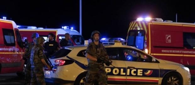 Atentado Niza: Sigue en directo el atentado en Niza: el terrorista ... - elconfidencial.com Atentado Niza: Sigue en directo el atentado en Niza: el terrorista ... - elconfidencial.com