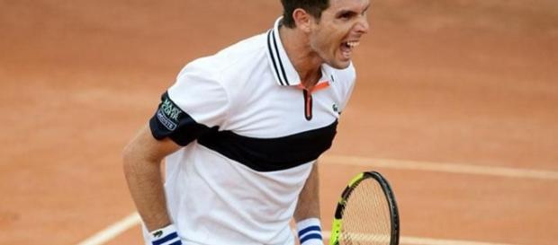 El azuleño Federico Delbonis superó al italiano Andreas Seppi en el primer punto de la serie de cuartos de final de Copa Davis El azuleño Federico Delbonis superó al italiano Andreas Seppi en el primer punto de la serie de cuartos de final de Copa Davis