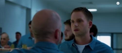 Mike Ross won't find prison easy in 'Suits' Season 6 (Image from YouTube/https://youtu.be/3FUtwuzvsK4)