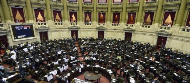 El Senado aprobó la ley que promueve emprendimientos en la Argentina. El Senado aprobó la ley que promueve emprendimientos en la Argentina.