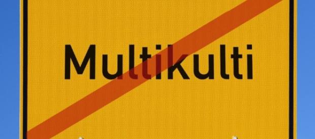 Grafika pochodzi z serwisu parezja.com Grafika pochodzi z serwisu parezja.com