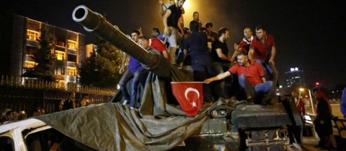 Turchia, perché il golpe è fallito | Gli occhi della guerra - occhidellaguerra.it