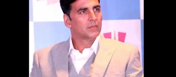Akshay Kumar in Jolly LLB 2 (Image Source: commons.wikimedia.org) Akshay Kumar in Jolly LLB 2 (Image Source: commons.wikimedia.org)